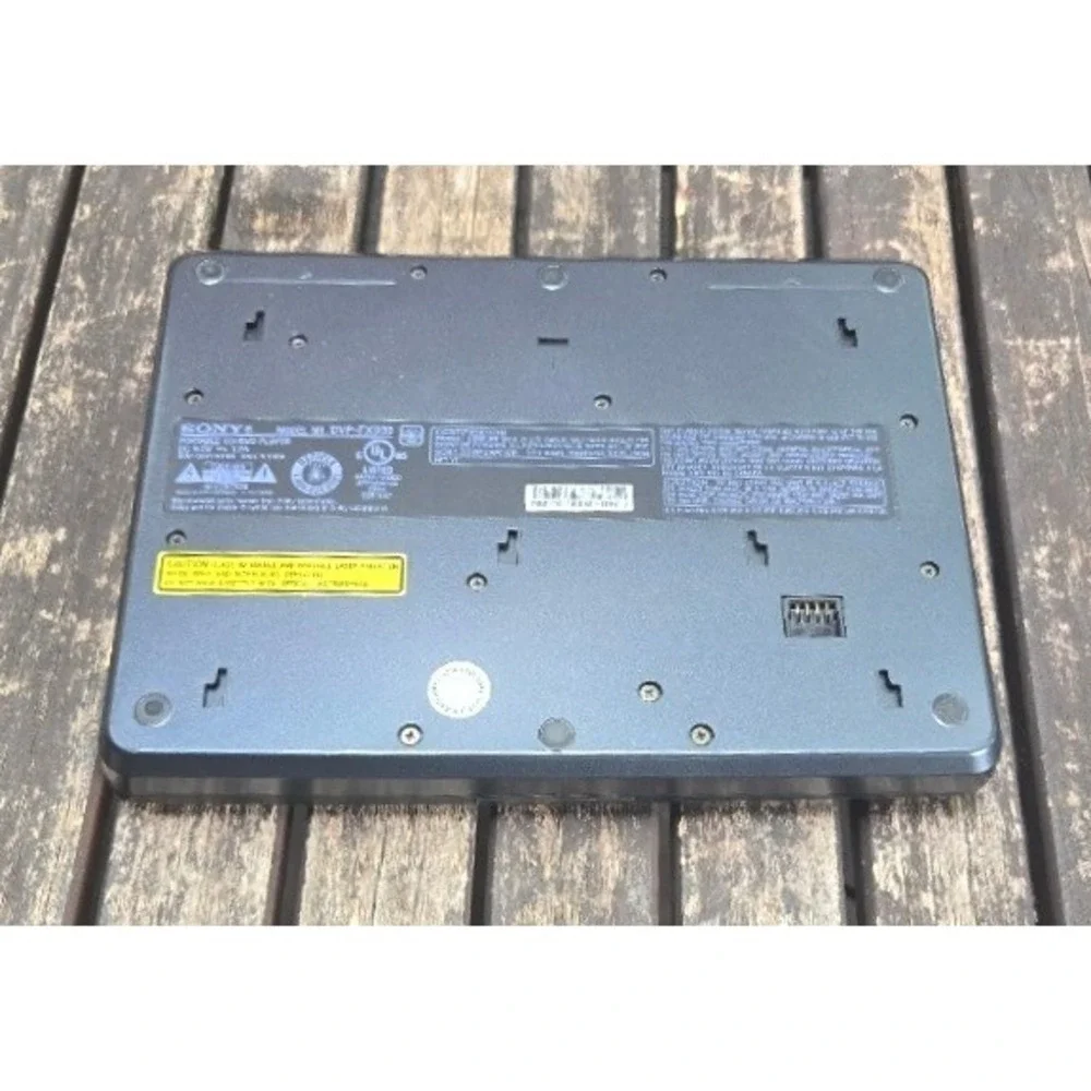 Sony DVP-FX930 9